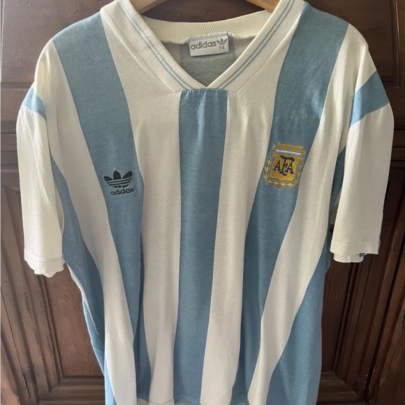 Argentina Maradona Jersey - Picture 2 of 10